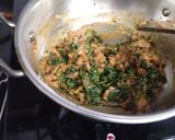 A picture of step 4 of Methi Panner Bhaji.