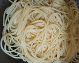 Foto langkah ke 4 dari resep Spagheti oglio olio.