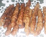 A picture of step 3 of Seekh Kabab🥖.