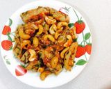 Hình bước làm 7 của món Chả cá thát lát sốt cà và hạt điều