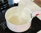 Foto langkah ke 2 dari resep Warabi Mochi Devina Hermawan.