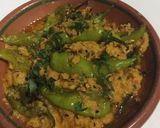 A picture of step 6 of Green chilies masala.