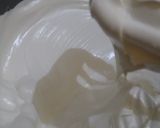 Foto langkah ke 2 dari resep Bolu kukus mawar.