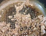 Hình bước làm 2 của món Rau bò khai xào thịt băm