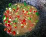 Foto langkah ke 4 dari resep Telur Ceplok Saus Tiram.