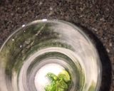 A picture of step 4 of Mango mojito.