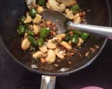 A picture of step 2 of Curd rice with Grapes temple style.