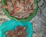 Foto langkah ke 1 dari resep Udang Saus Pedas Manis.