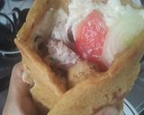 Foto del paso 17 de la receta: Sándwich griego!!! a mi estilo... 😛🍅🌰🥒🍋🥩🌮🌯🍟😝😜