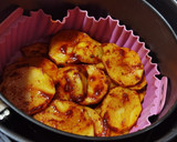 Foto del paso 2 de la receta: Pollo en salsa de mandarina con papas al pimentón en airfryer