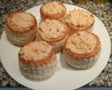 Foto del paso 1 de la receta: Hojaldre relleno de atún y surimi