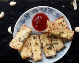 A picture of step 6 of Cheese garlic bread.