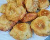 Foto langkah ke 5 dari resep Oliebollen Pisang.