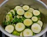 Foto langkah ke 1 dari resep Kerupuk Pecel.