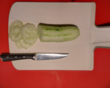 Foto del paso 3 de la receta: Ensalada de pepino refrescante y veraniega