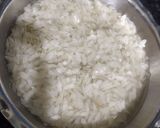 A picture of step 4 of Indori poha.