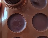 Foto del paso 4 de la receta: Bombones de chocolate casero con corazón de pistacho 💚 de la película Chocolat 📽
