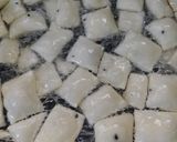 নমক পারা (নিমকি)(Namak para recipe in Bengali) রেসিপি ধাপ - 7 ছবি