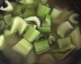 Foto del paso 2 de la receta: Crema de apio