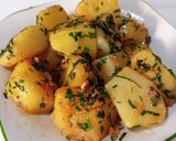 Foto del paso 5 de la receta: Papas al ajillo