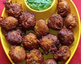 A picture of step 3 of Raw Papaya Fritters.
