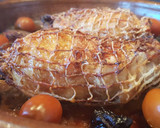 Foto del paso 6 de la receta: Pollo relleno de jamón, bacon y queso
