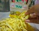Foto langkah ke 3 dari resep Mie Pentil Rebus (Homemade).