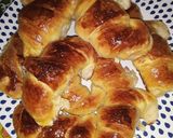 Foto del paso 5 de la receta: Medialunas de manteca