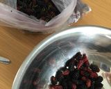 รูปขั้นตอนการทำที่ 1 ของ แยมลูกหม่อน Mulberry jam (桑ジャーム)