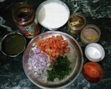 A picture of step 4 of Urad Dal ki curd pakodi chat.