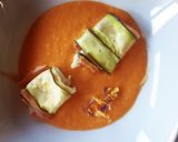 Foto del paso 7 de la receta: Ravioli de calabacín con salmorejo