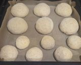 Korpás pihepuha zsemle recept fázis 4 fotója
