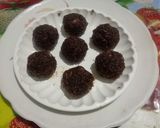 A picture of step 5 of Healthy tasty Delicious Chamsur dana ladoos.