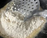 # सिंघाड़ा आटा व्रत गोंद लड्डू रेसिपी चरण 2 फोटो