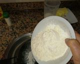 Foto del paso 2 de la receta: Mini tartaletas de masa sable de crema pastelera y chocolate