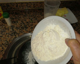 Foto del paso 2 de la receta: Mini tartaletas de masa sable de crema pastelera y chocolate