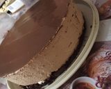 Málnás csokis mousse torta recept fázis 19 fotója