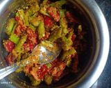 લાલ લીલા રાયતા મરચા (Red and green raita marcha recipe in Gujarati) રેસીપી સ્ટેપ2ફોટો