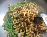 Foto langkah ke 4 dari resep Eseng-Eseng Usus Lombok Ijo.