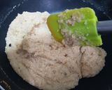 A picture of step 3 of Sooji ka Halwa.