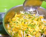 Hình bước làm 5 của món Canh chua cá lóc đồng nấu bông điên điển
