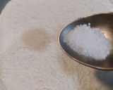 A picture of step 4 of Nariyel ke meethe samose (Coconut Sweet Samosa).