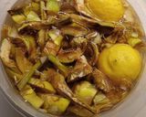 A picture of step 2 of Zero-Mile Artichoke Hearts with Fried Potatoes Sicily 👩‍🍳.