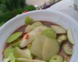 Foto langkah ke 5 dari resep Rujak Kuah Pindang.