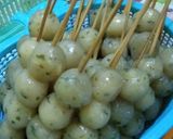 Foto langkah ke 3 dari resep Sate pentol aci balut telur#made by me.