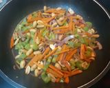 Foto del paso 5 de la receta Arroz thai con maní y verduras al curry