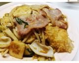 รูปขั้นตอนการทำที่ 3 ของ 🍝ผัดอุด้งเครื่องแน่น🍴