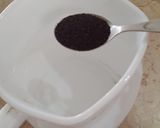 A picture of step 2 of Dam wali chai.