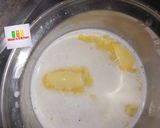 A picture of step 1 of Coconut cremè puff.