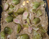Foto del paso 5 de la receta: Pastel de coliflor gratinado con pasta de berenjena (baba ganoush) y brucelas